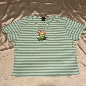 Hot topic midnight hour mushroom frog tee shirt